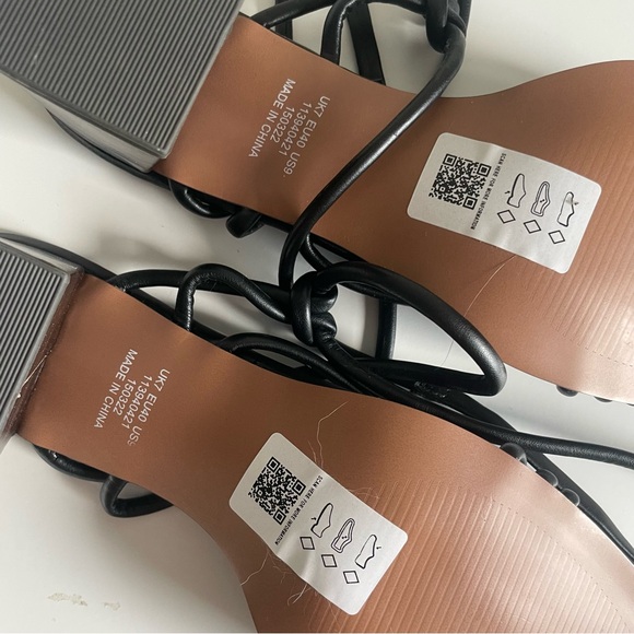 ASOS DESIGN Hollow Strappy Tie Leg Mid Heeled Sandals in Black - Picture 8 of 9